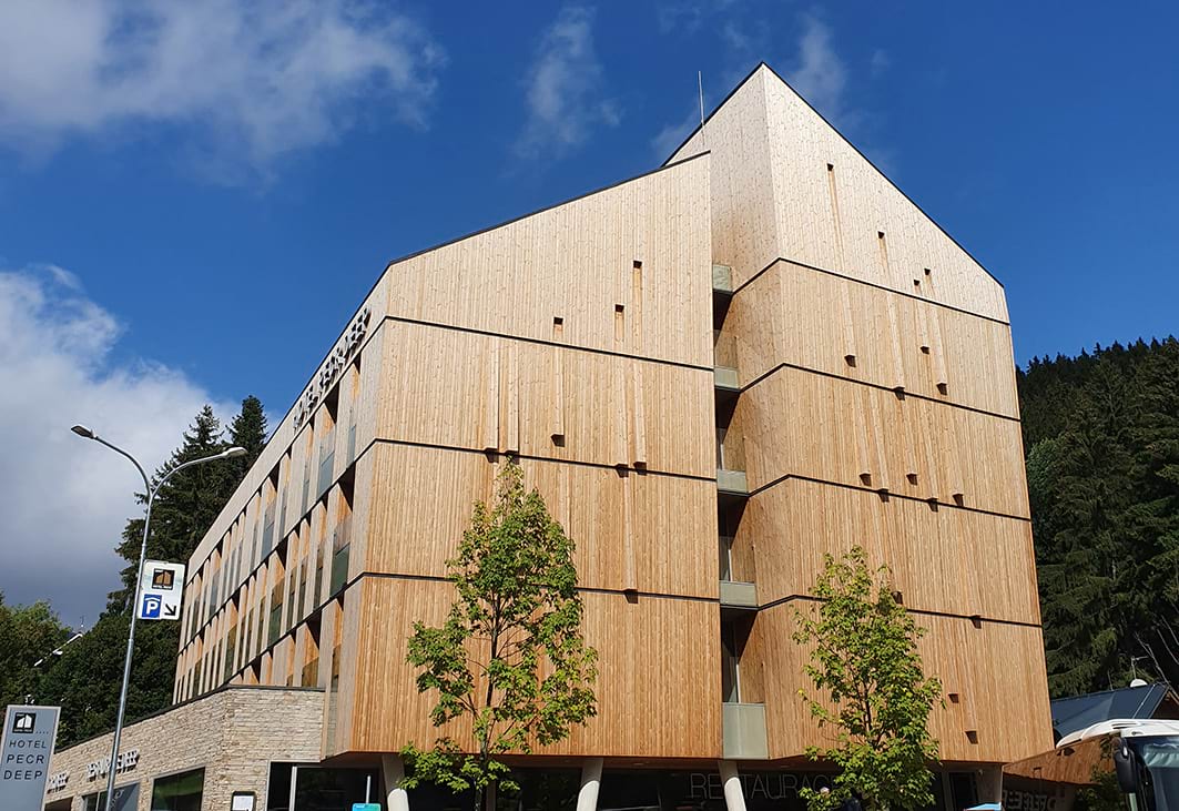 Tepelne upravené drevo ThermoWood® - Luna Panel Systém